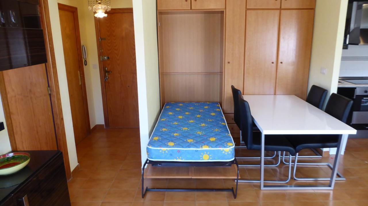 Apartment With Side Seaview 60 Meters From Sea Torrevieja Exterior foto